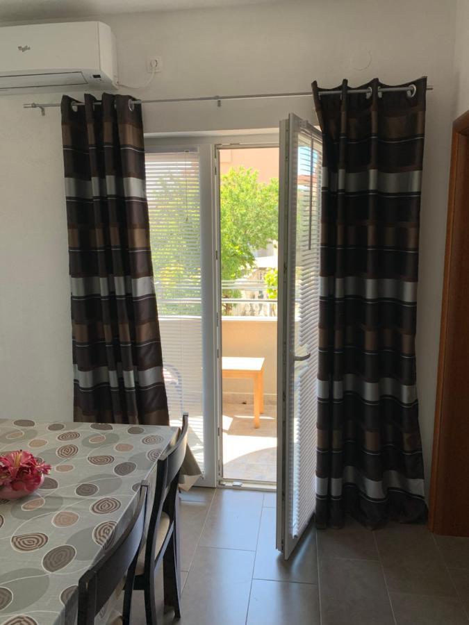 Green Hill Family Apartments Водице Экстерьер фото