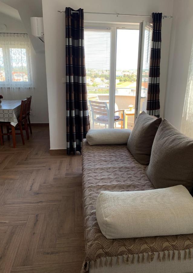 Green Hill Family Apartments Водице Экстерьер фото