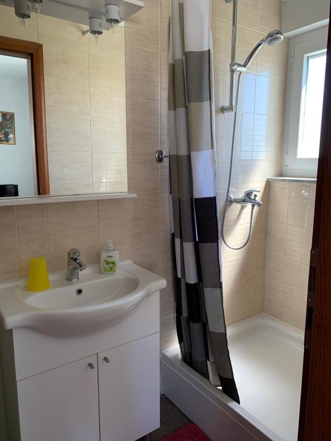 Green Hill Family Apartments Водице Экстерьер фото