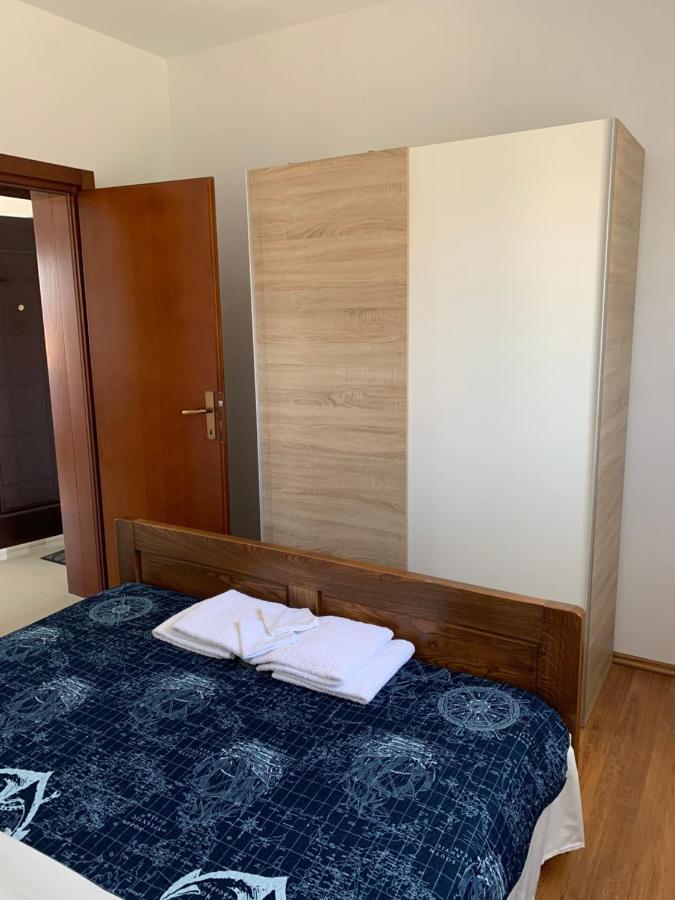 Green Hill Family Apartments Водице Экстерьер фото